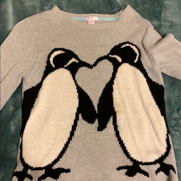 penguin sweater - Picture 3 of 4